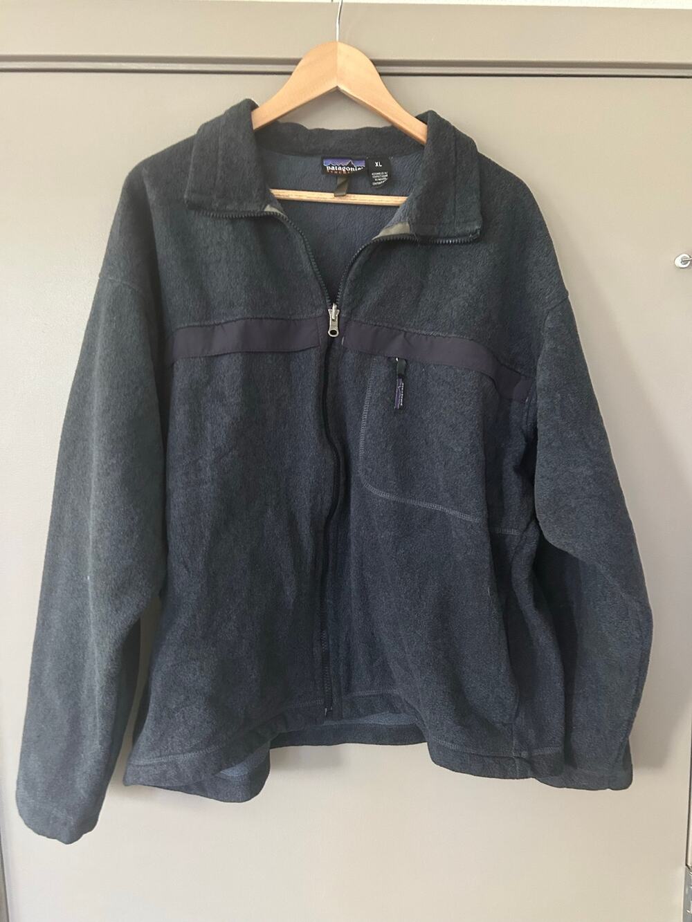 Vintage Patagonia Synchilla Fleece Jacket XL Full Zip Chest Pocket Grey Charcoal